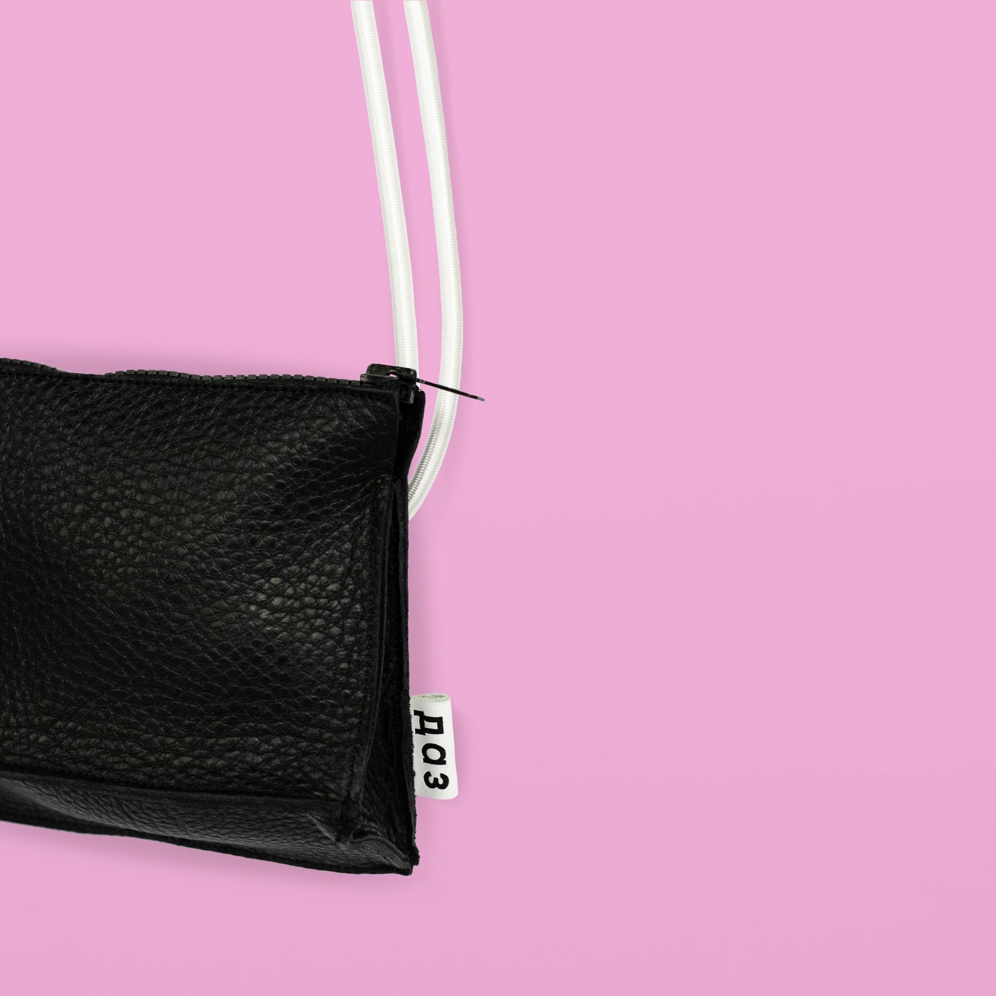 Handgefertigte Gürteltasche aus Leder - Schwarz und Weiß - Vanelion-Taschenwelt